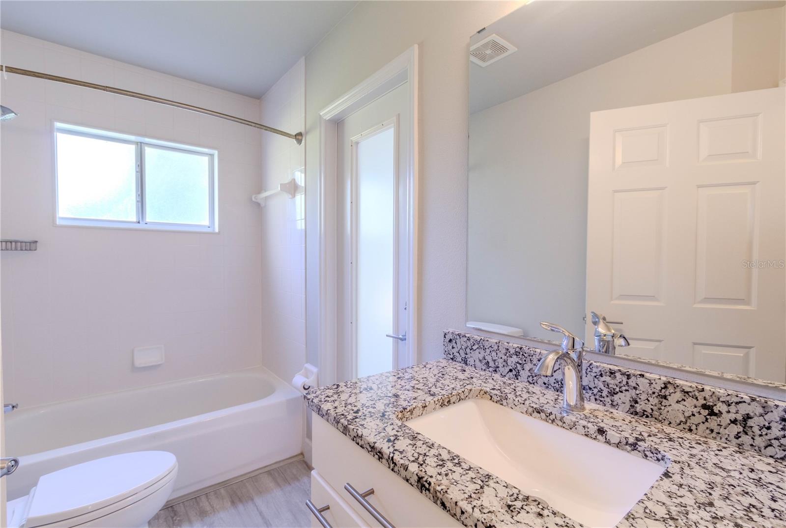 3667 Kingswood Ct Property Photo 21
