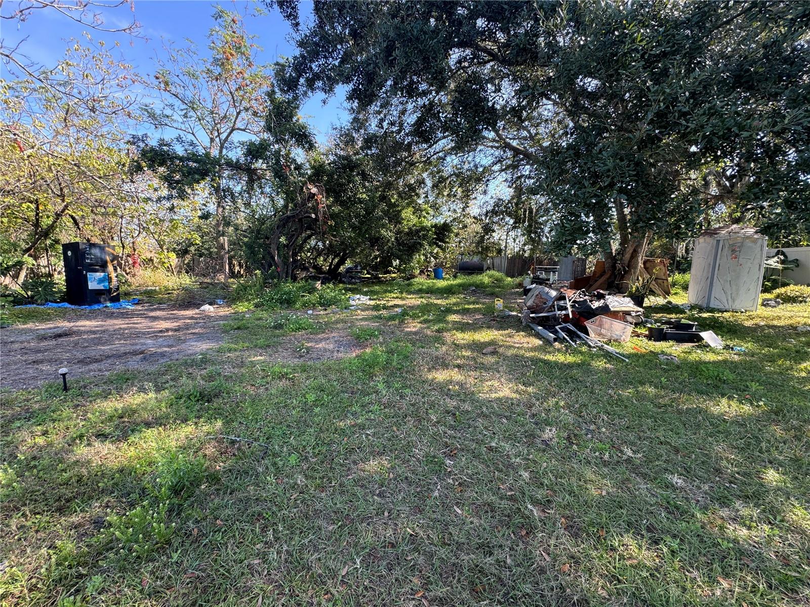 384 Railroad Ave Property Photo 5