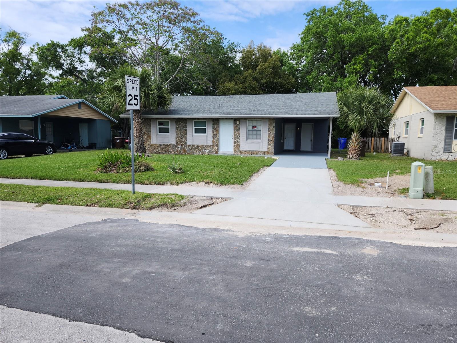 417 Benita St Property Photo 1