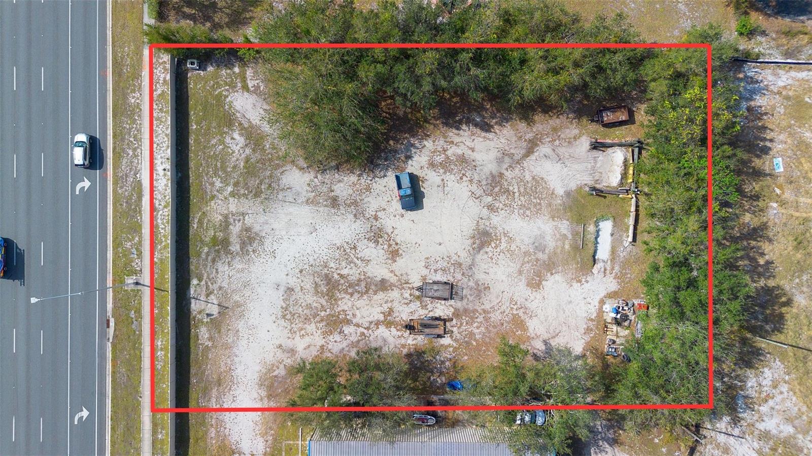 E Irlo Bronson Memorial Hwy Property Photo 3