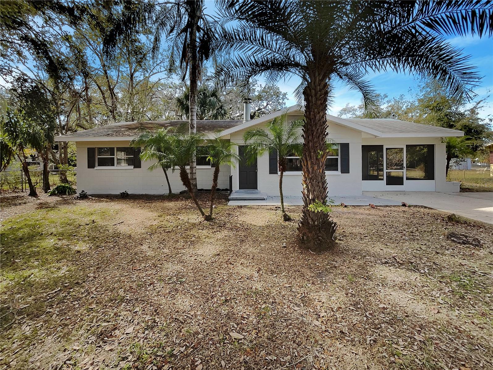 1361 Peters Dr Property Photo 9