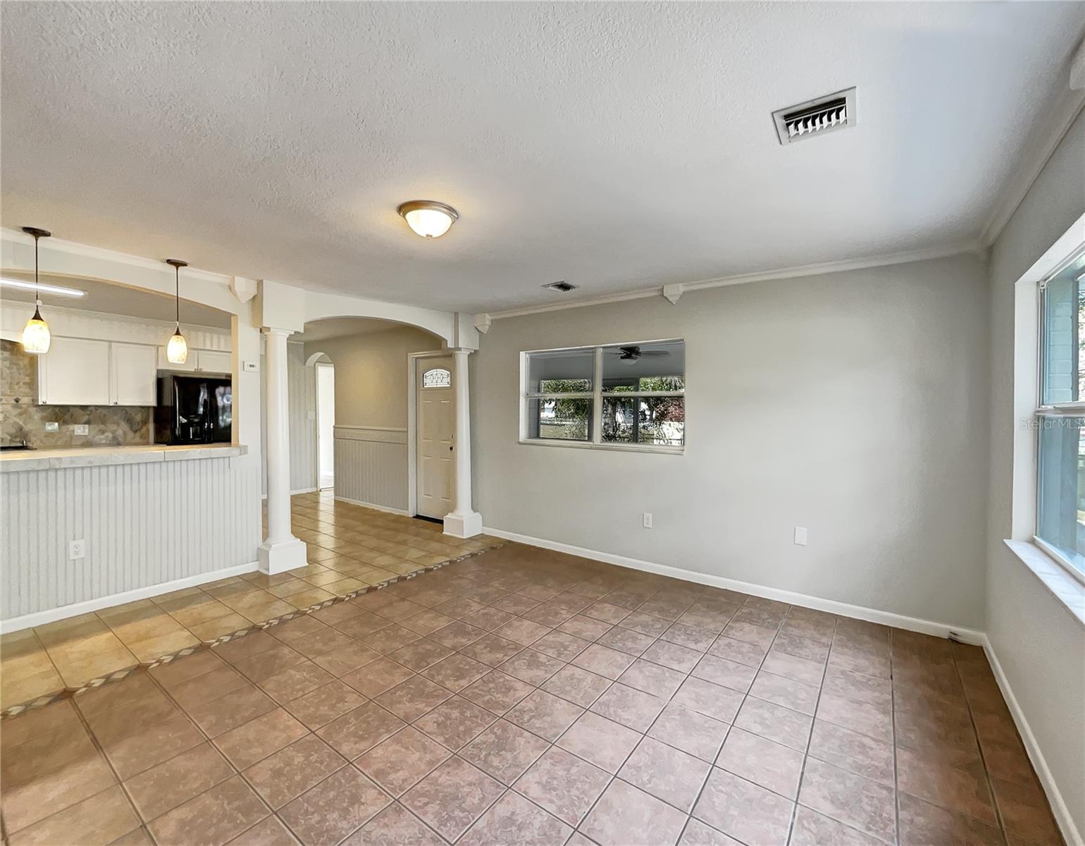 1361 Peters Dr Property Photo 12