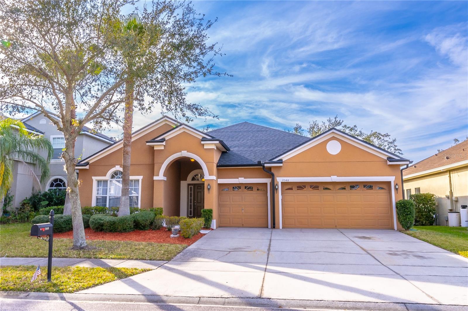 2048 Gloria Oak Ct Property Photo