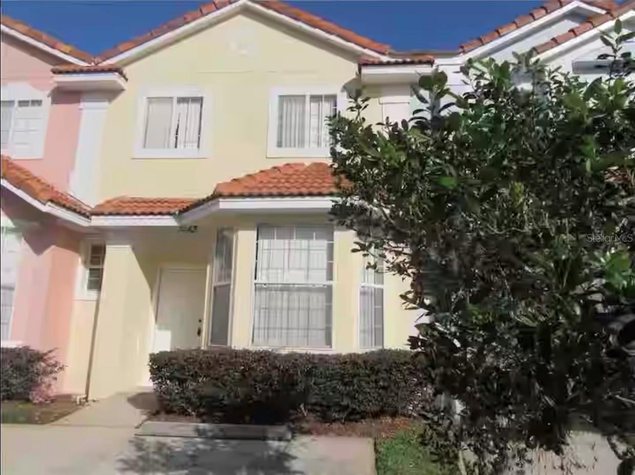 1128 S Beach Cir Property Photo