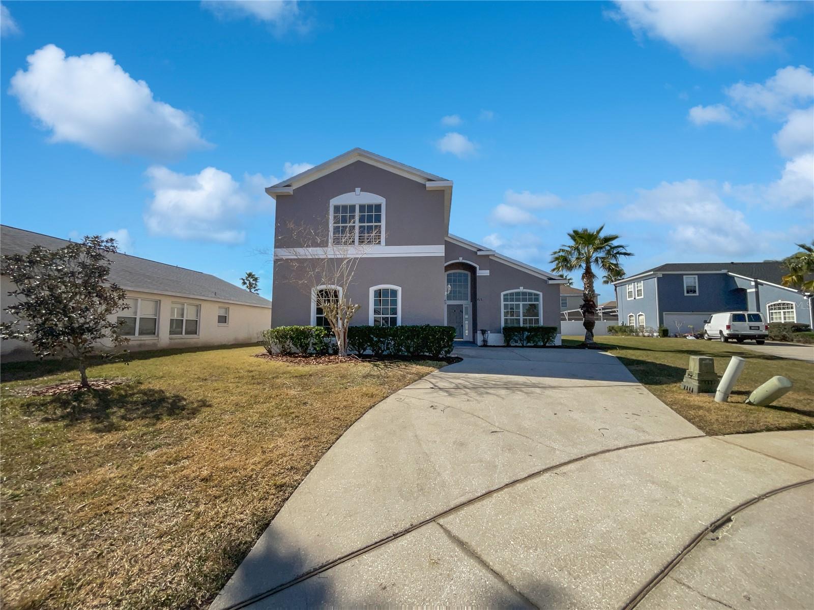 812 Lockbreeze Dr Property Photo 1