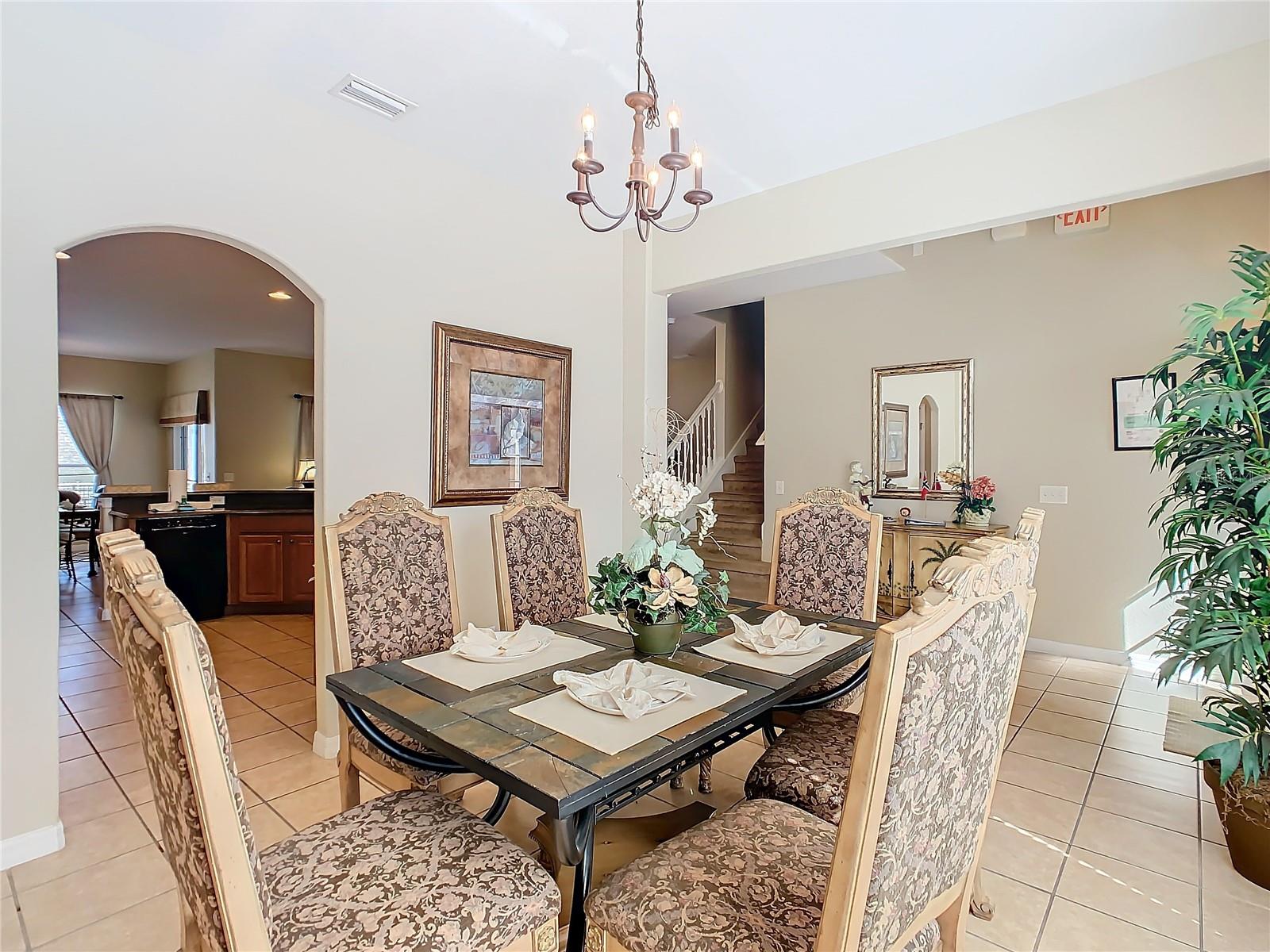 2632 Sand Hill Point Cir Property Photo 4