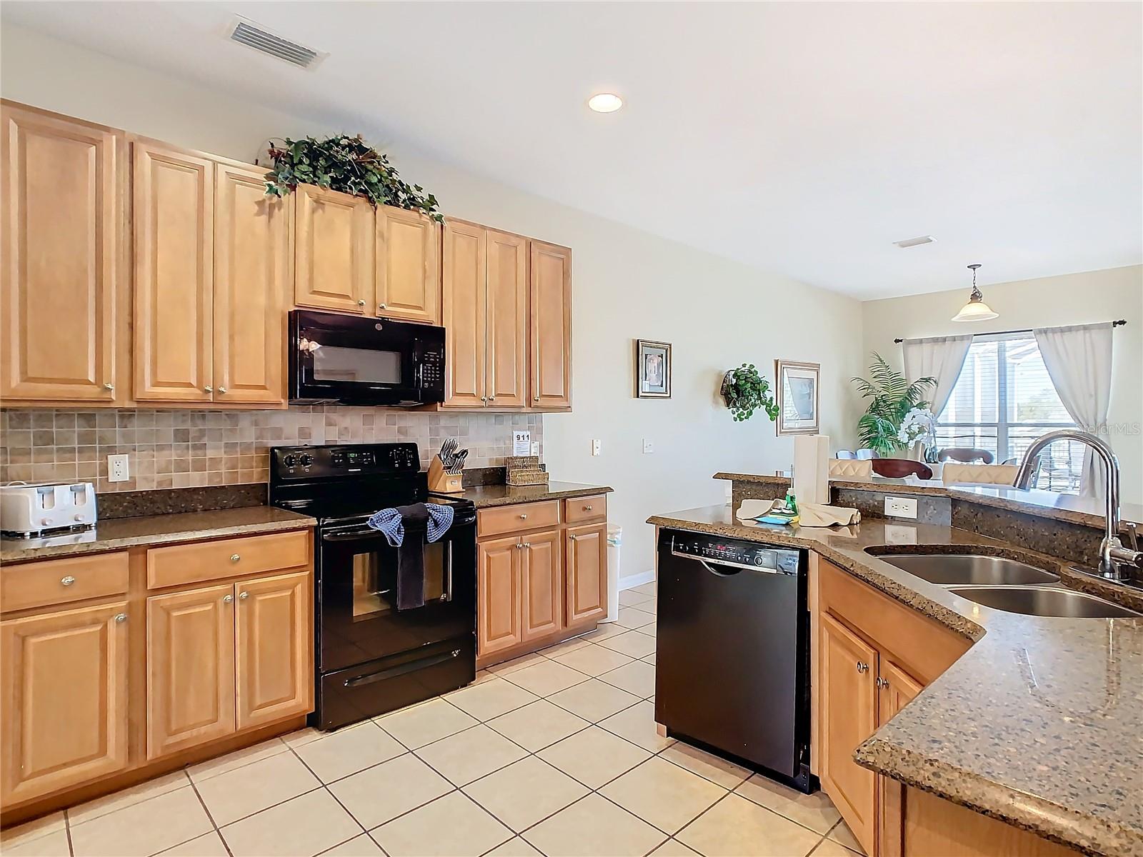 2632 Sand Hill Point Cir Property Photo 6