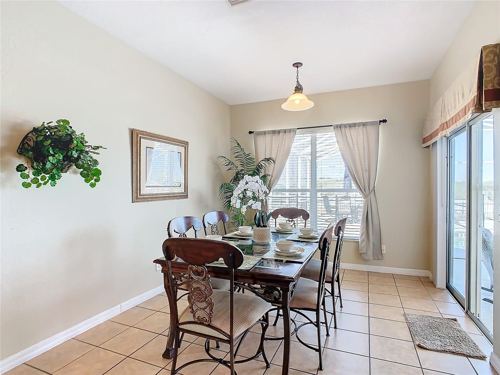 2632 Sand Hill Point Cir Property Photo 8