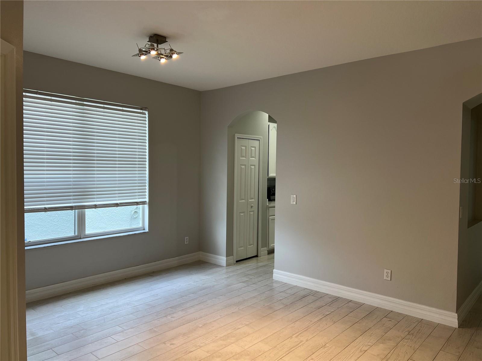 14014 Eden Isle Blvd Property Photo 4
