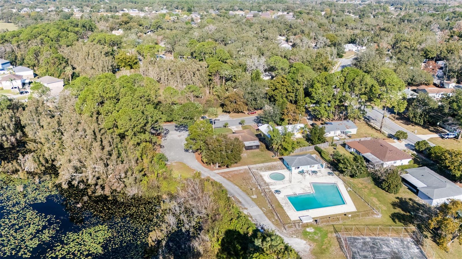 306 Loch Low Dr Property Photo 35