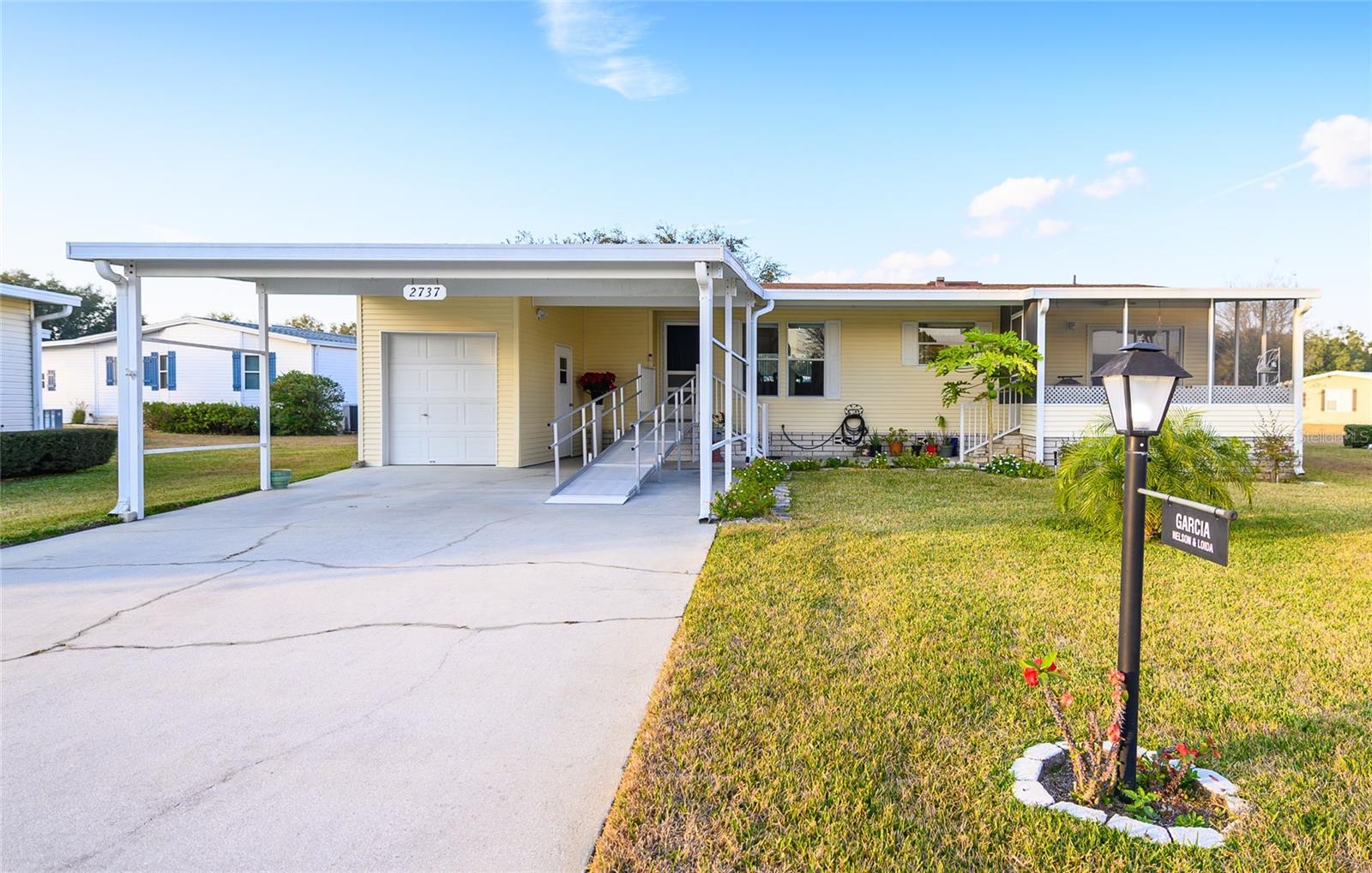 2737 Lake Grassmere Ct #899 Property Photo 1