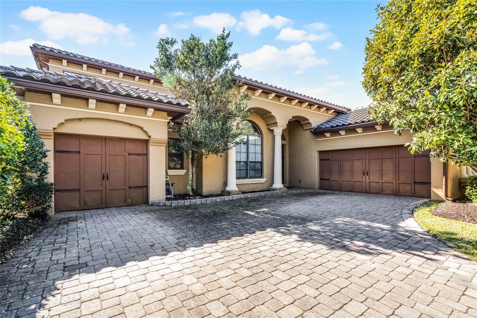 7505 Pointe Venezia Dr Property Photo