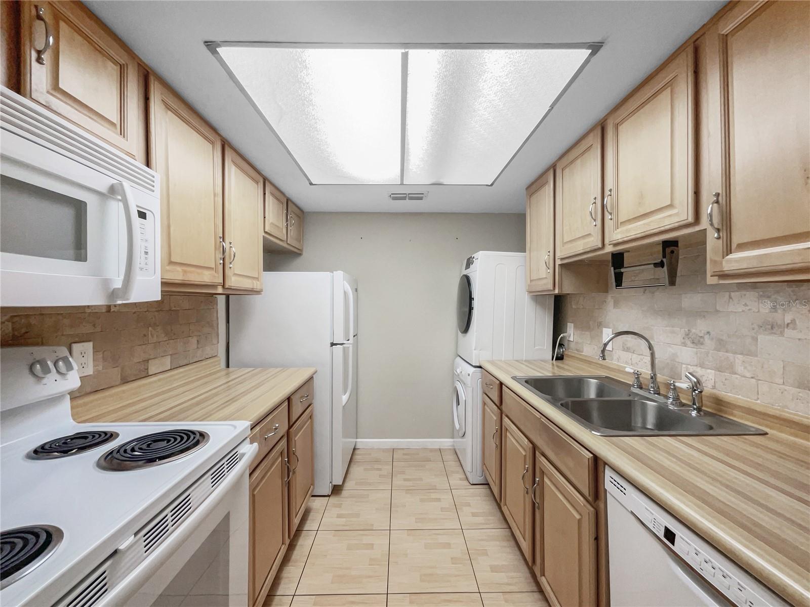 700 E Airport Blvd #c7 Property Photo 6
