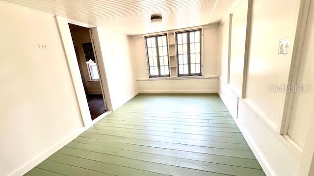 214 N New Hampshire Ave Property Photo 23