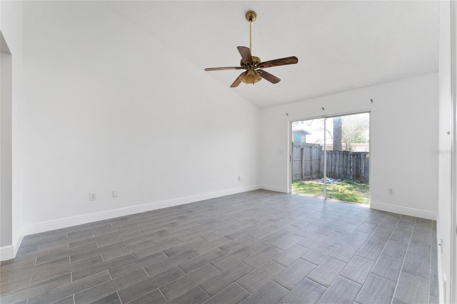7544 Tern Dr Property Photo 6