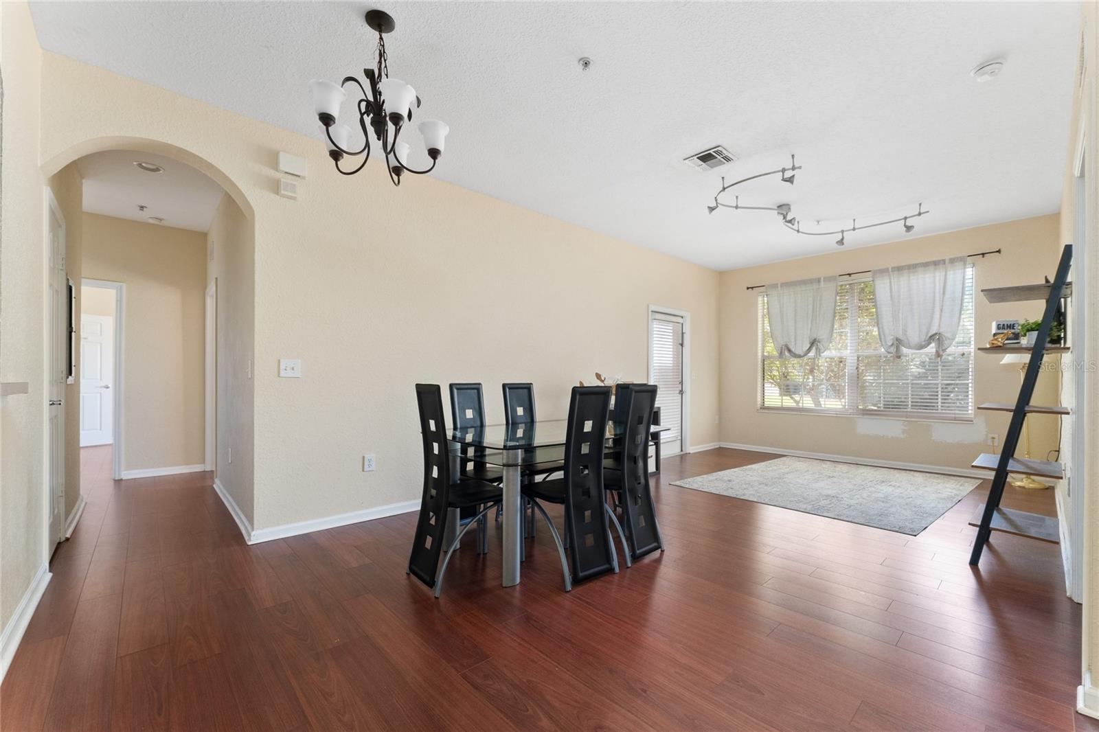8630 Buccilli Dr #110 Property Photo 4