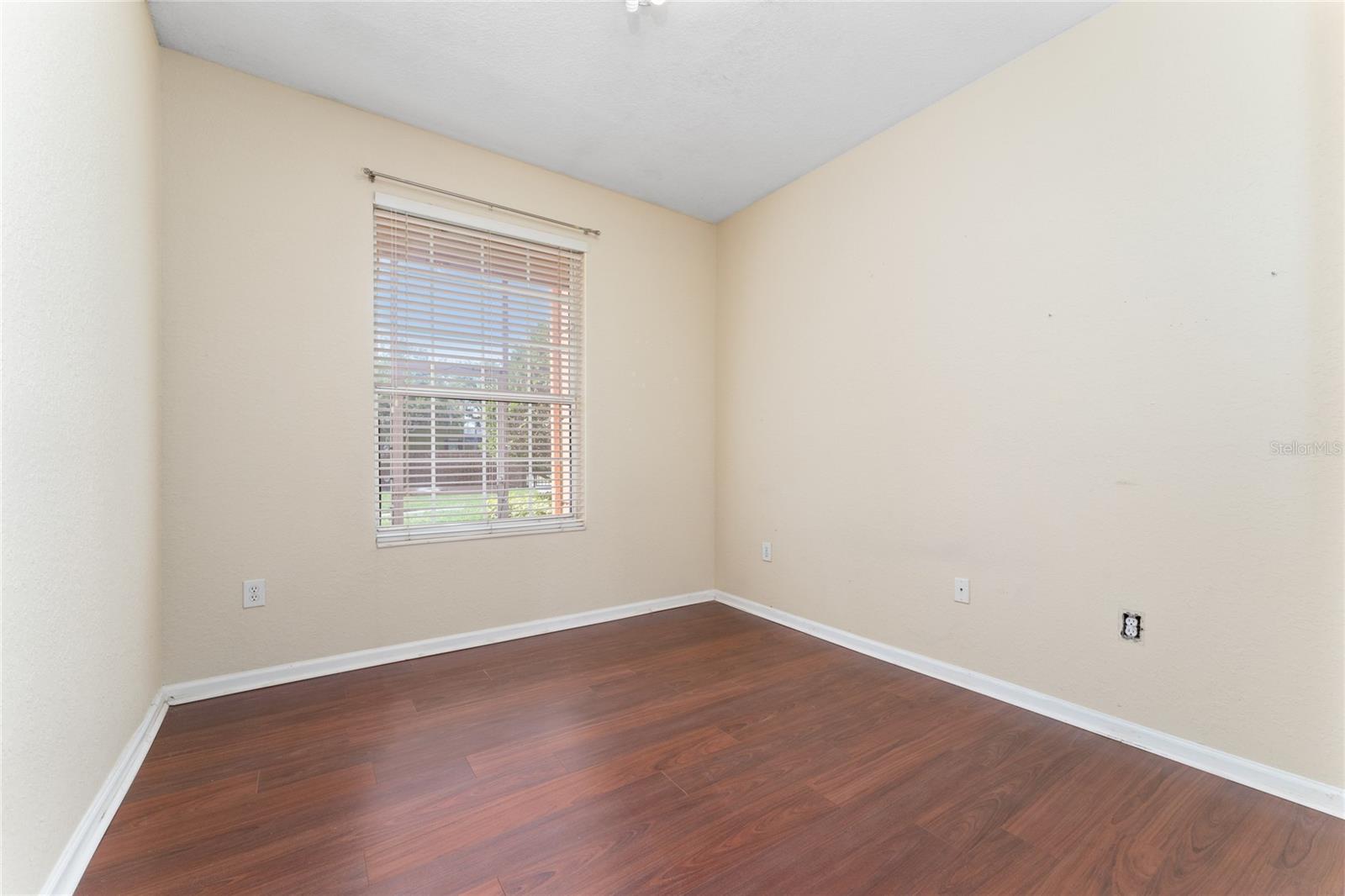 8630 Buccilli Dr #110 Property Photo 6