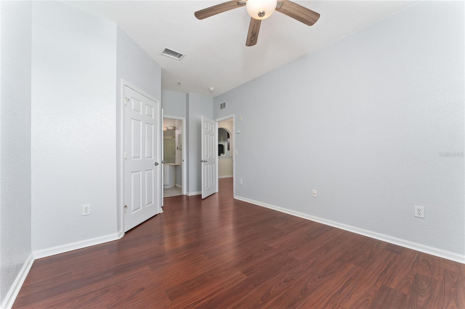 8630 Buccilli Dr #110 Property Photo 7