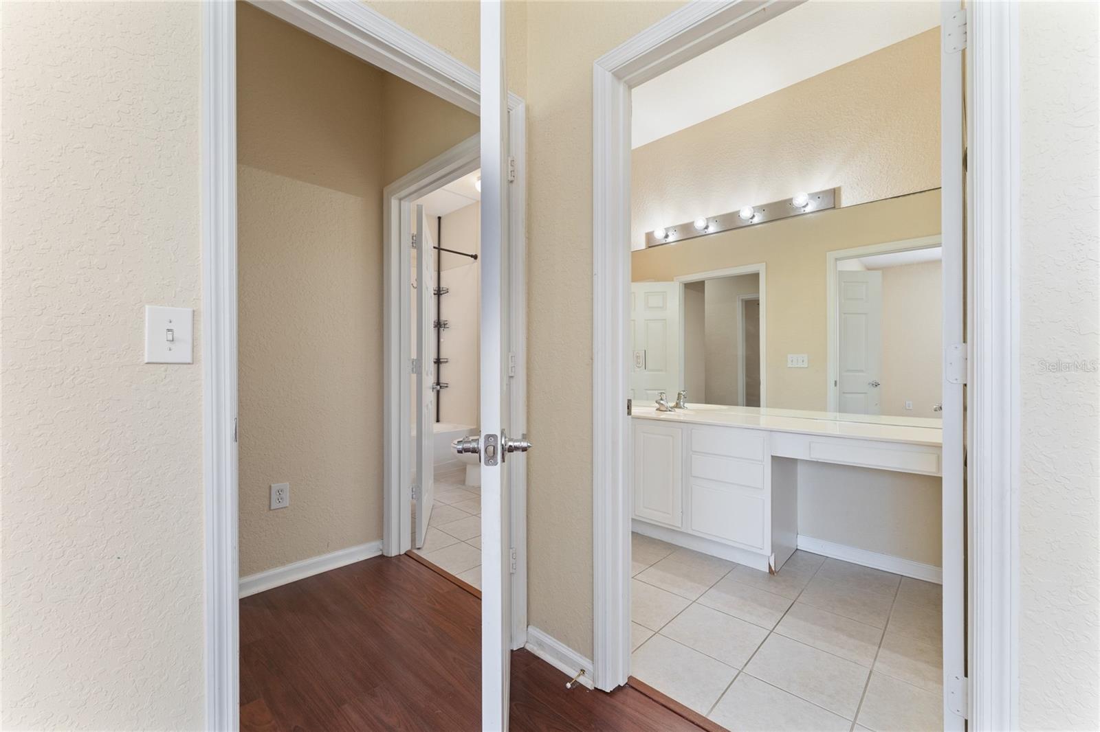 8630 Buccilli Dr #110 Property Photo 24