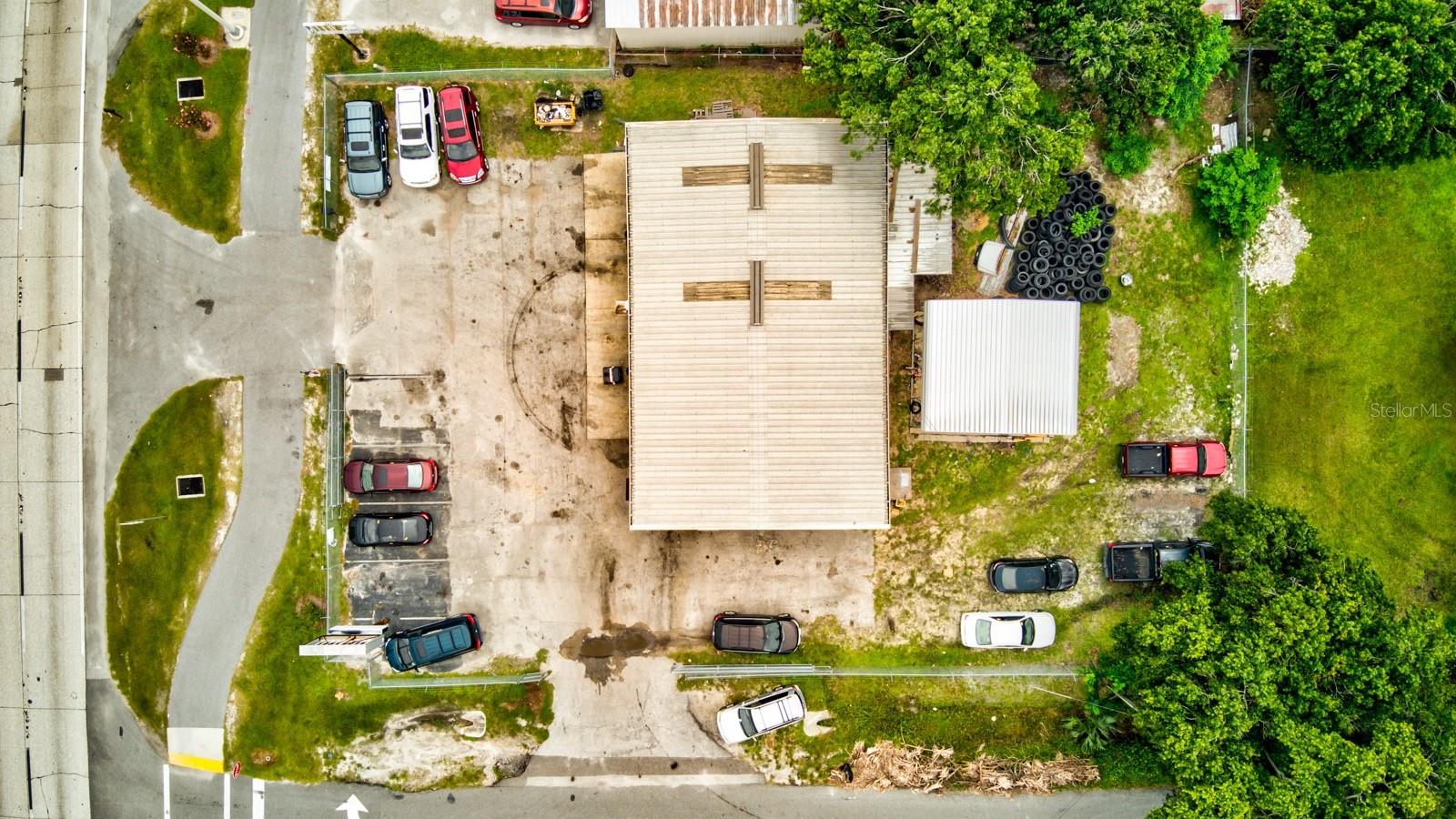 2016 West Memorial Boulevard Property Photo 25