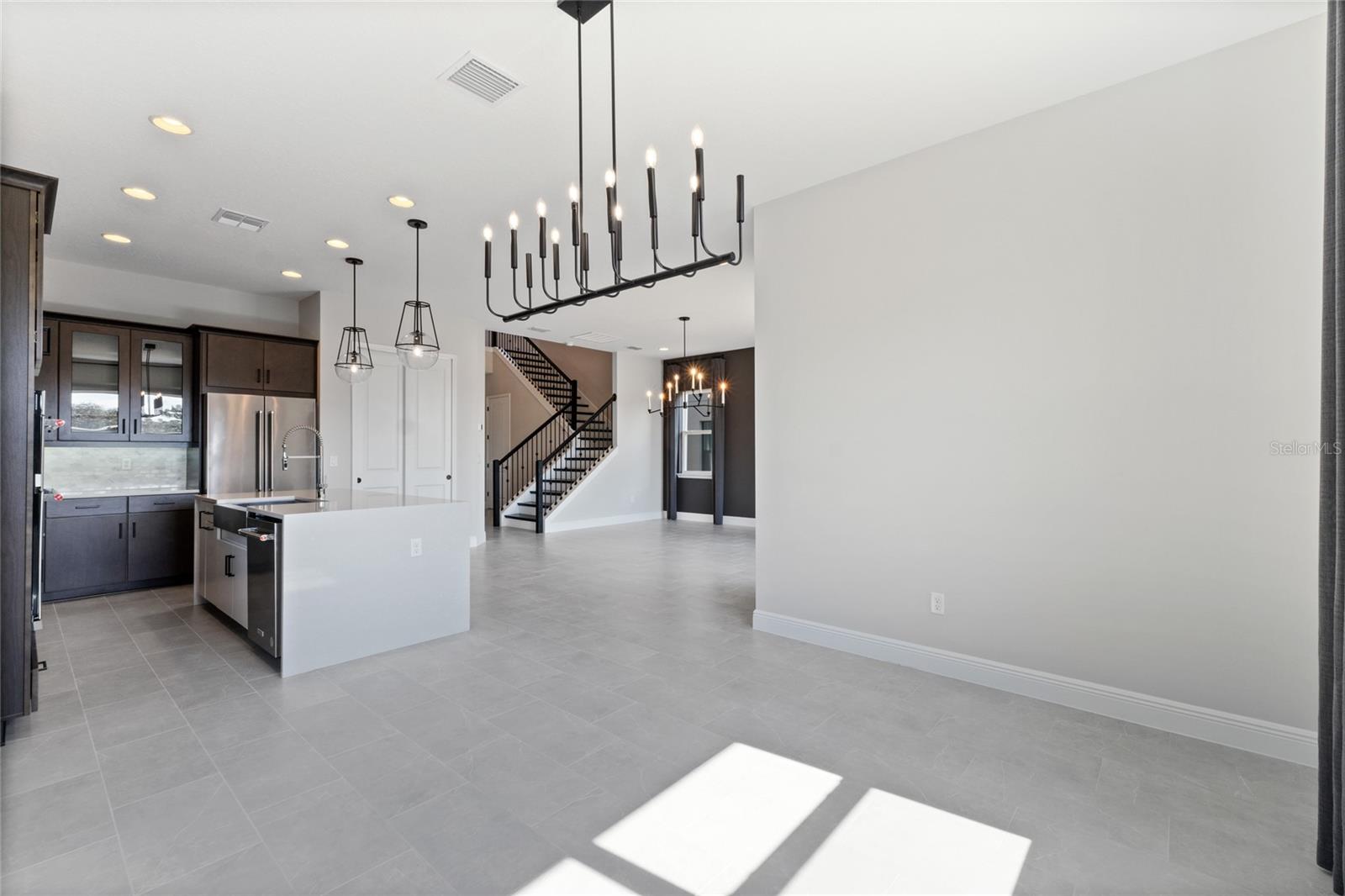 16112 Vetta Dr Property Photo 13