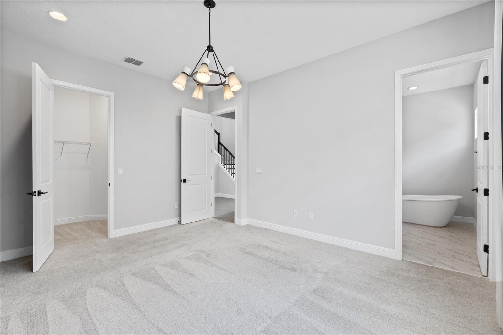 16112 Vetta Dr Property Photo 23