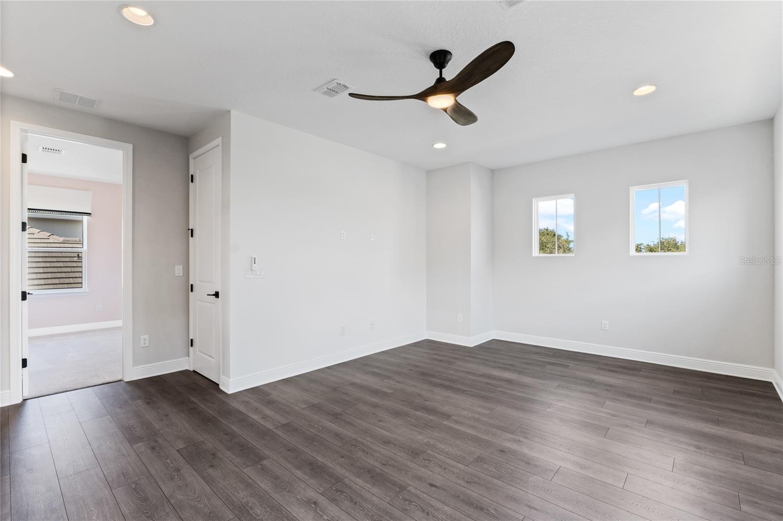 16112 Vetta Dr Property Photo 36