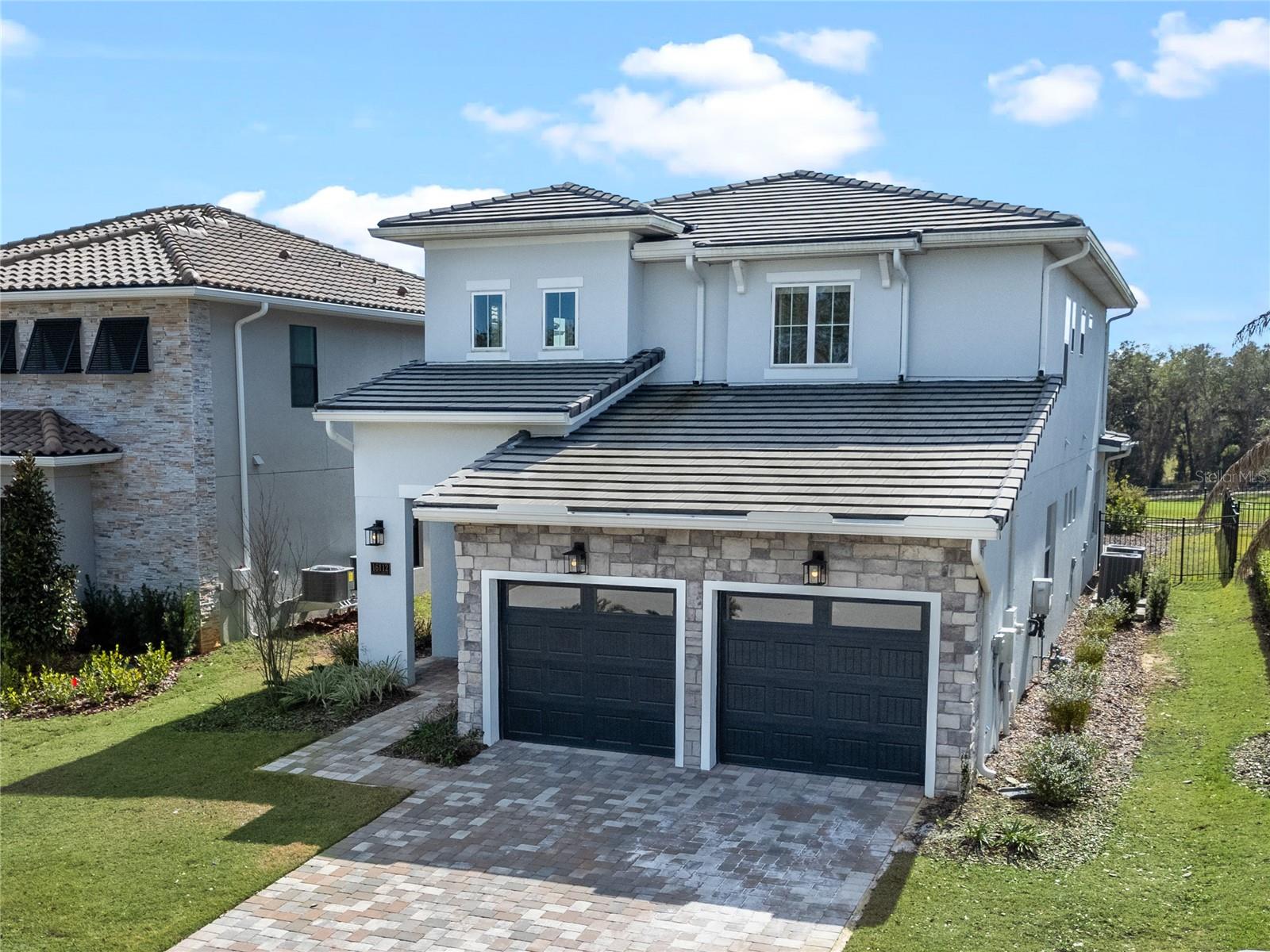 16112 Vetta Dr Property Photo 52