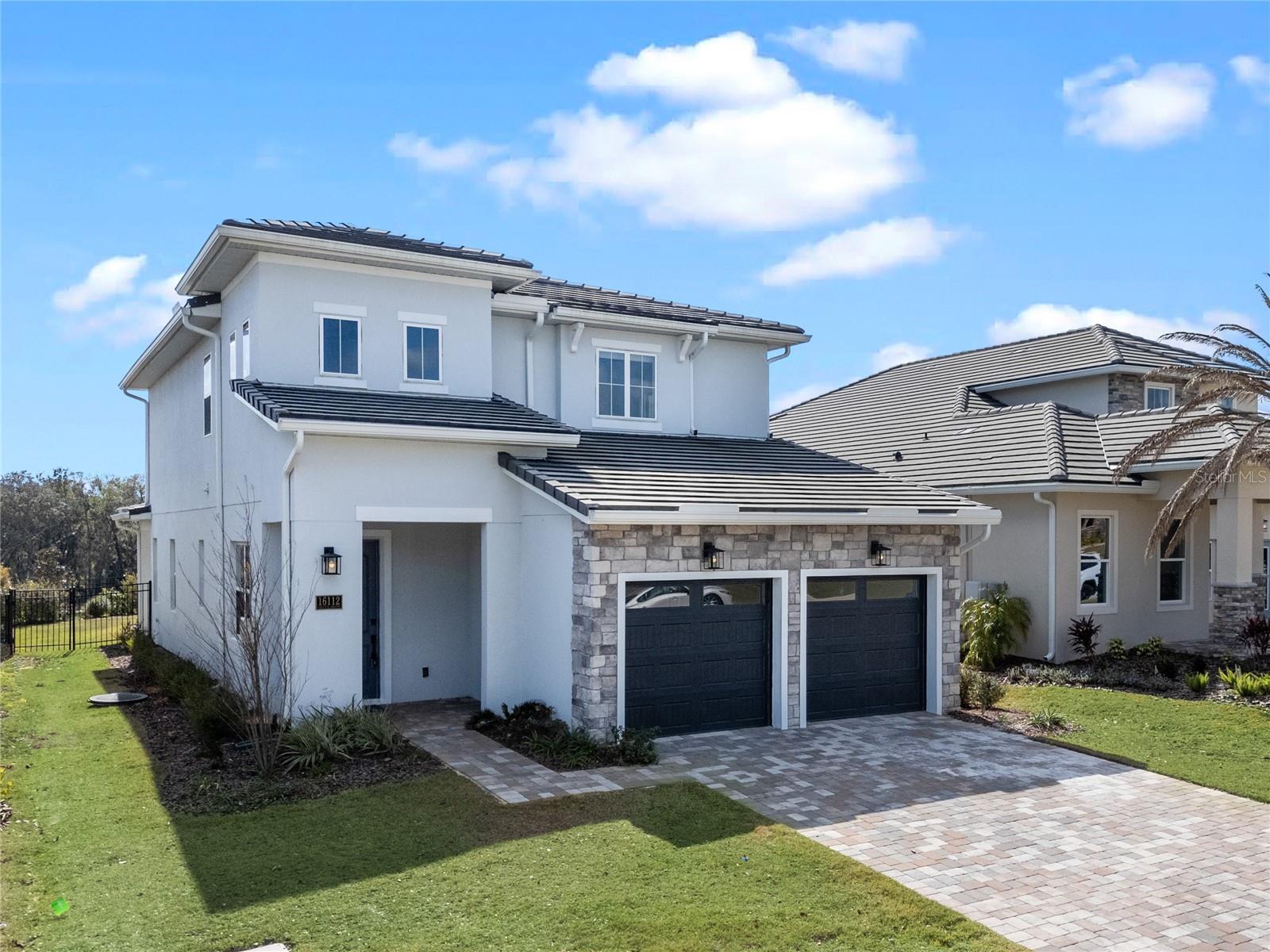 16112 Vetta Dr Property Photo 54