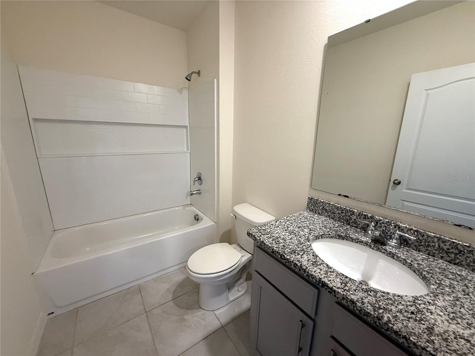 2877 Sunridge Loop Property Photo 16