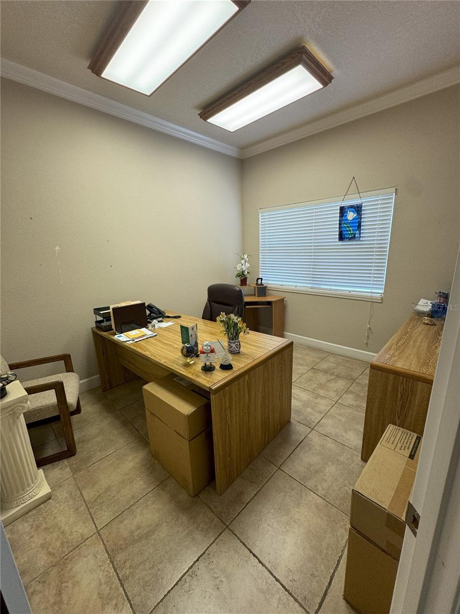 4545 Edgewater Dr Property Photo 7