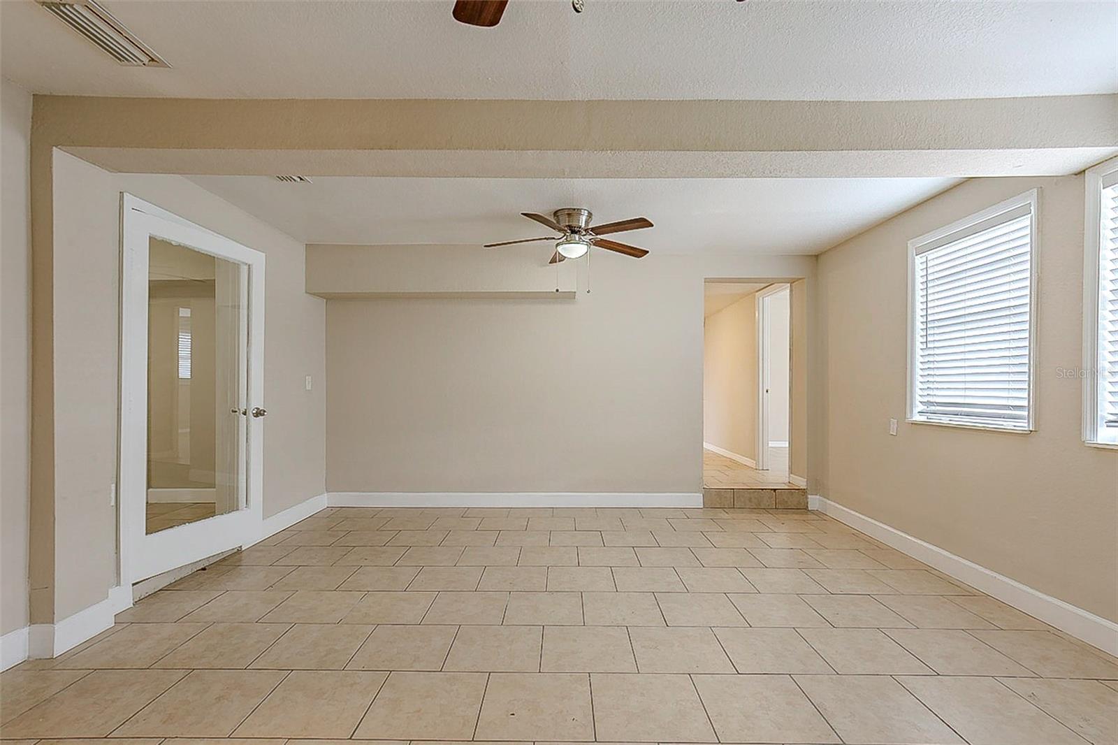 3107 Clifford Sample Dr Property Photo 7