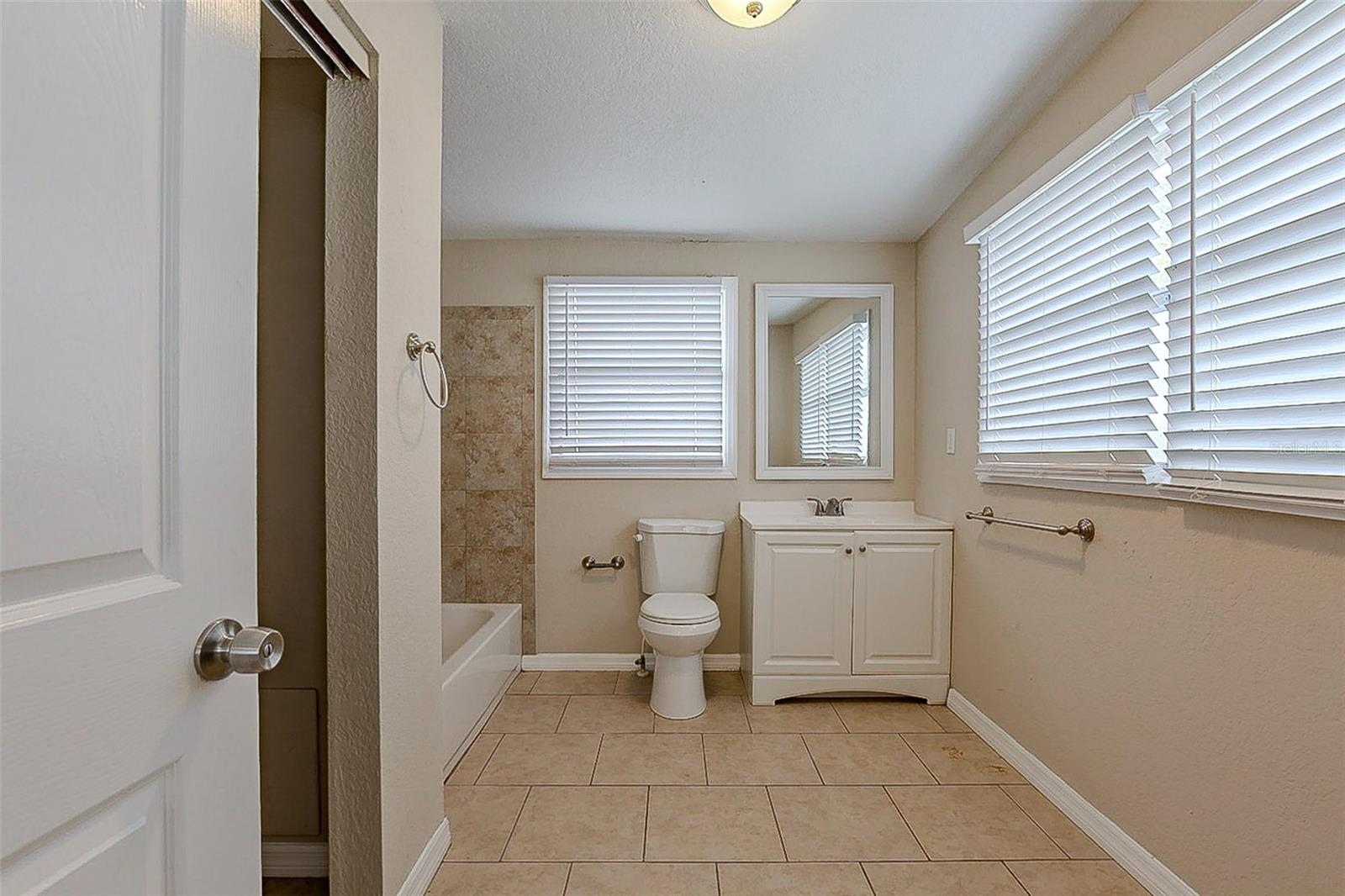 3107 Clifford Sample Dr Property Photo 23