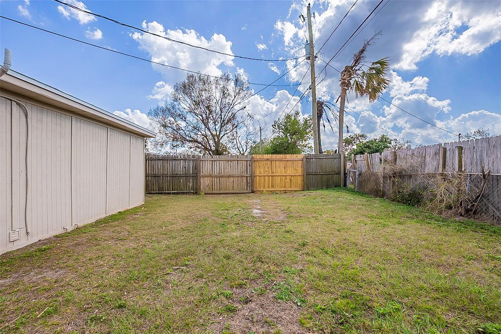 3107 Clifford Sample Dr Property Photo 28