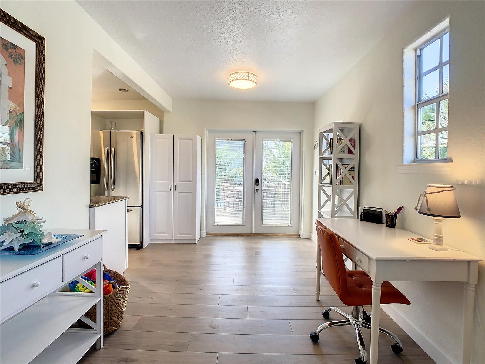 2306 Avenue B Property Photo 8