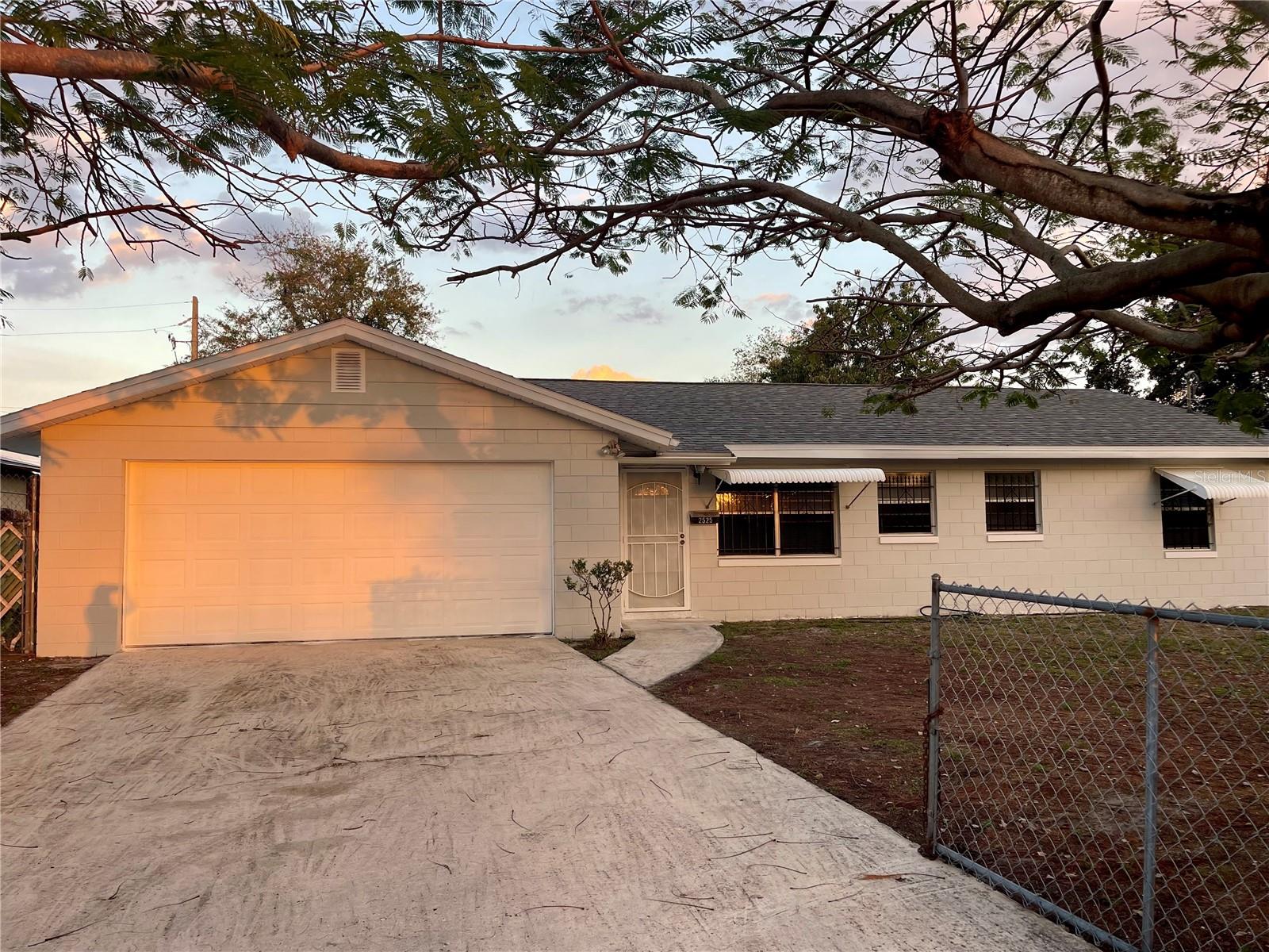2525 Ashland Blvd Property Photo