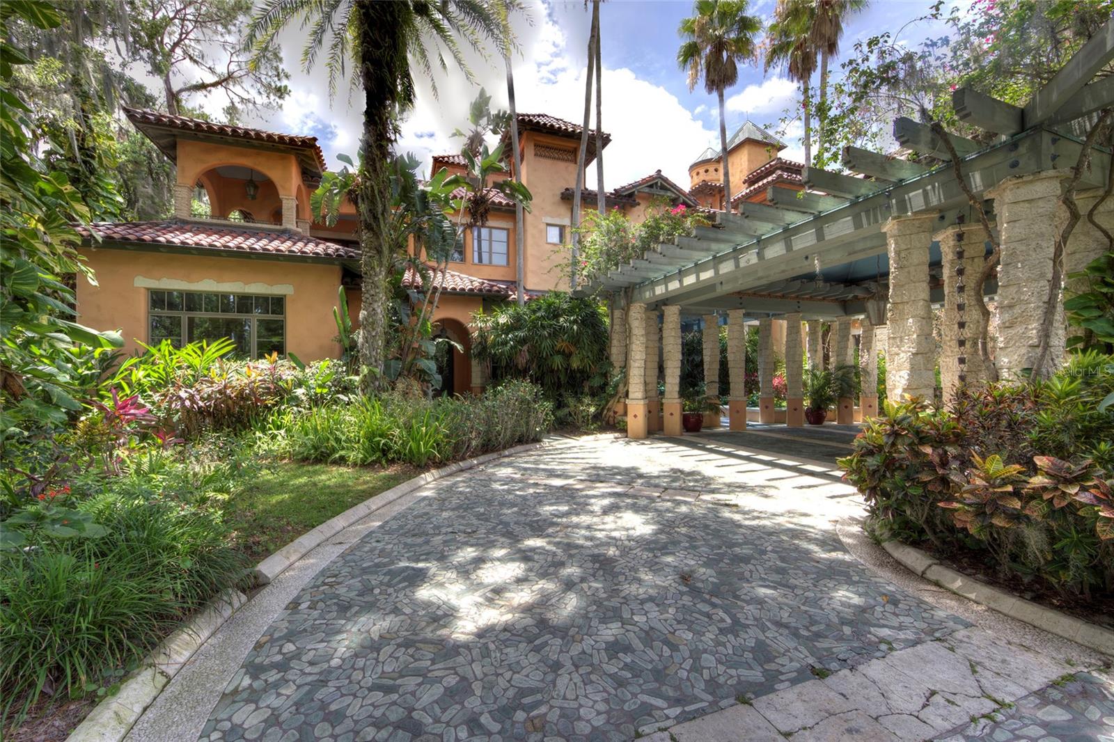 9291 POINT CYPRESS DR Picture