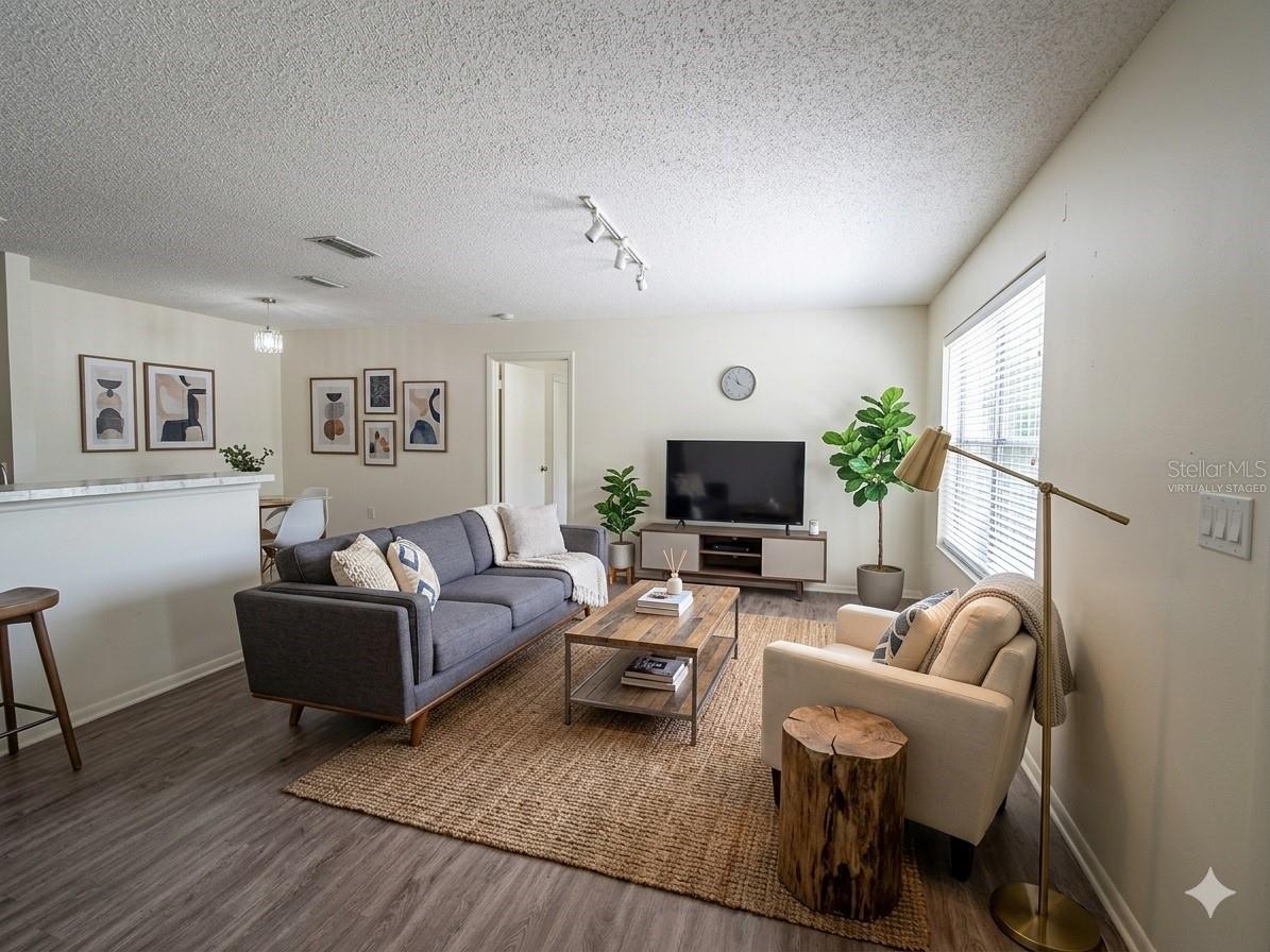 974 Leeward Pl #205 Property Photo 4