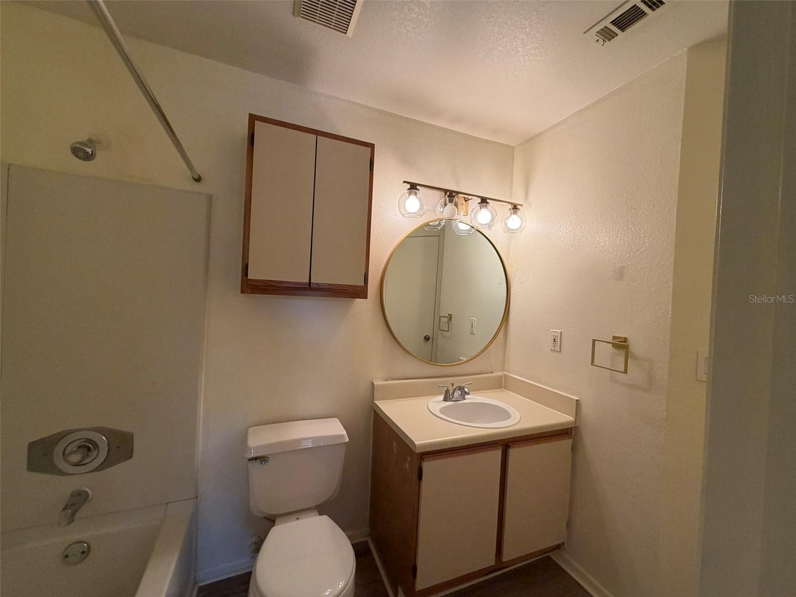 974 Leeward Pl #205 Property Photo 10