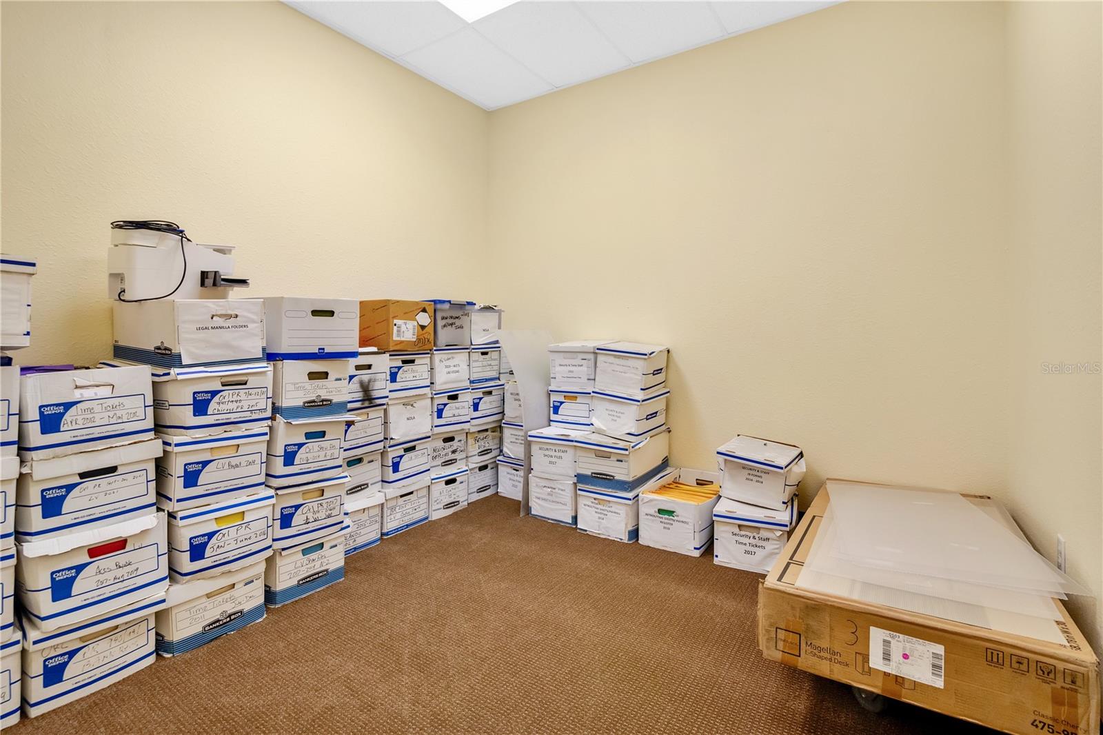 6421 Pinecastle Blvd #1 Property Photo 14
