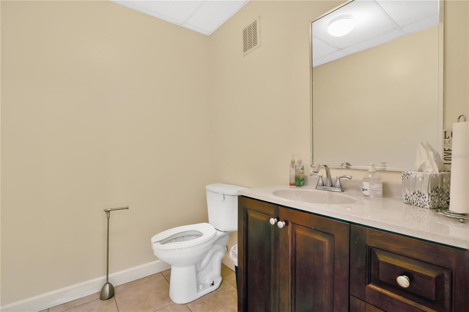 6421 Pinecastle Blvd #1 Property Photo 17