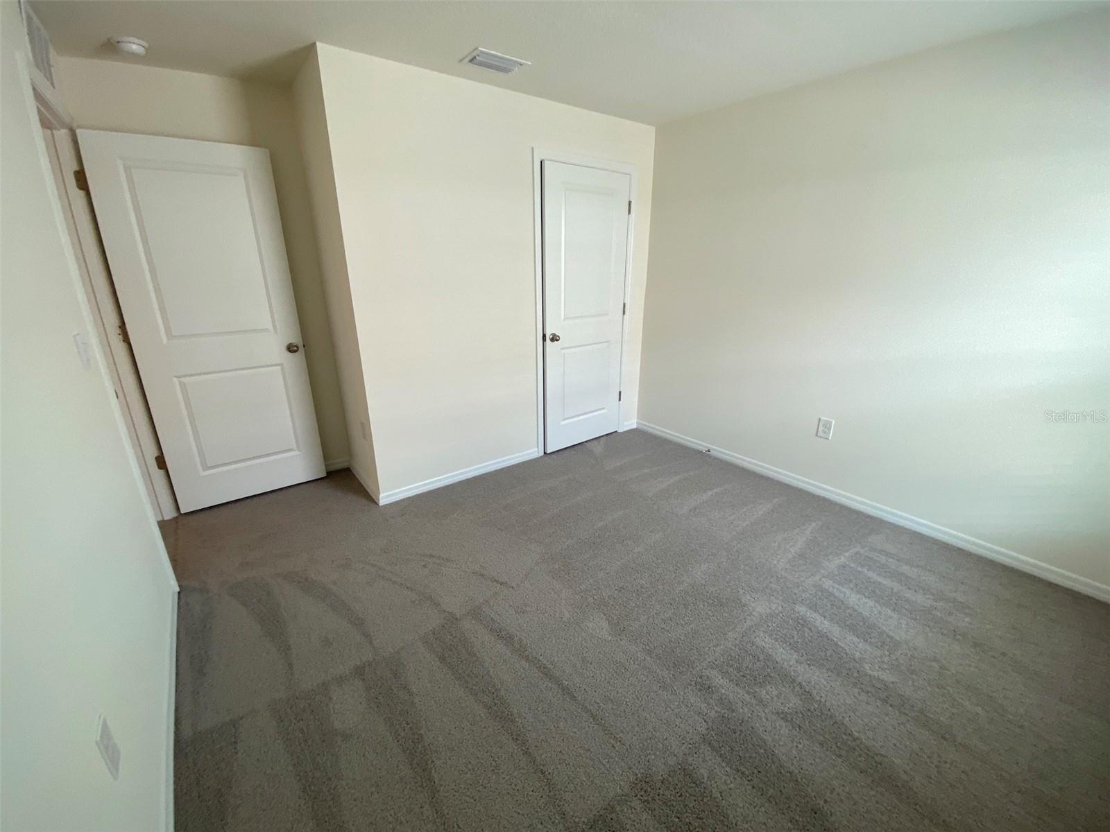 4961 Sw 88th Pl Property Photo 9