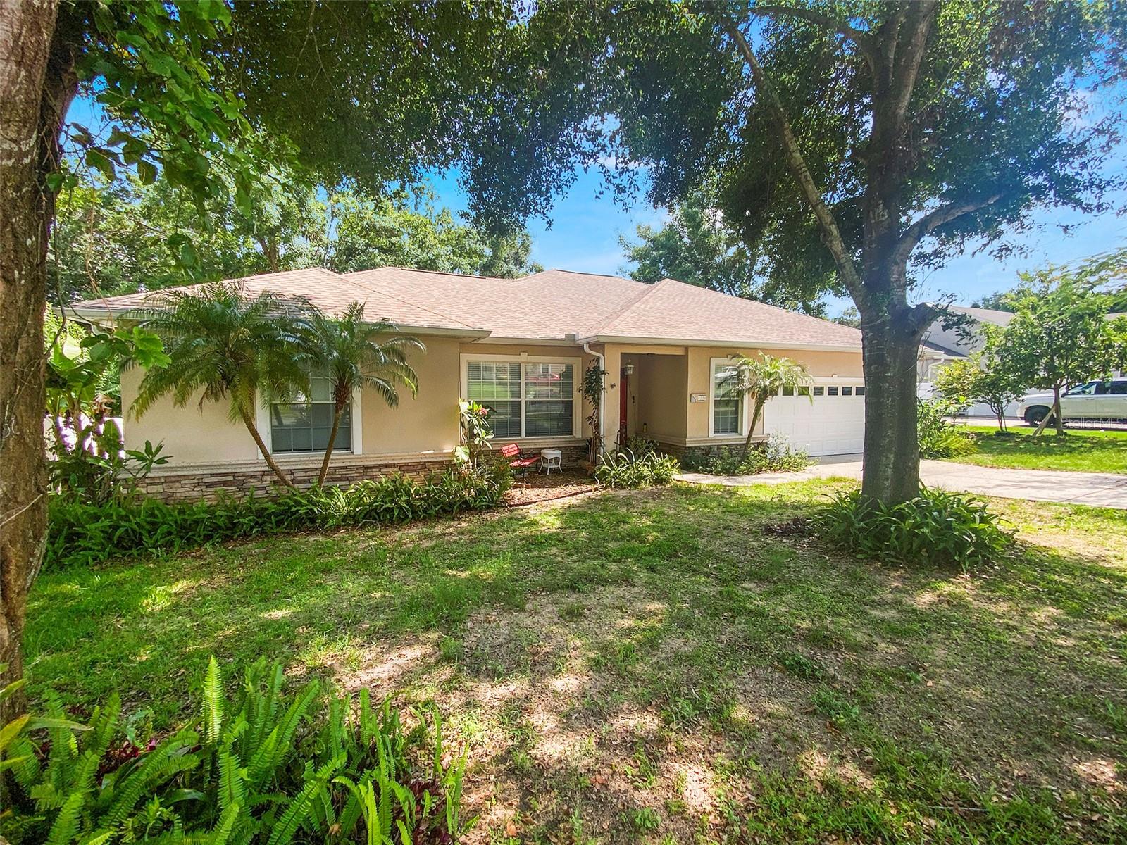 1224 Shorecrest Cir Property Photo 1