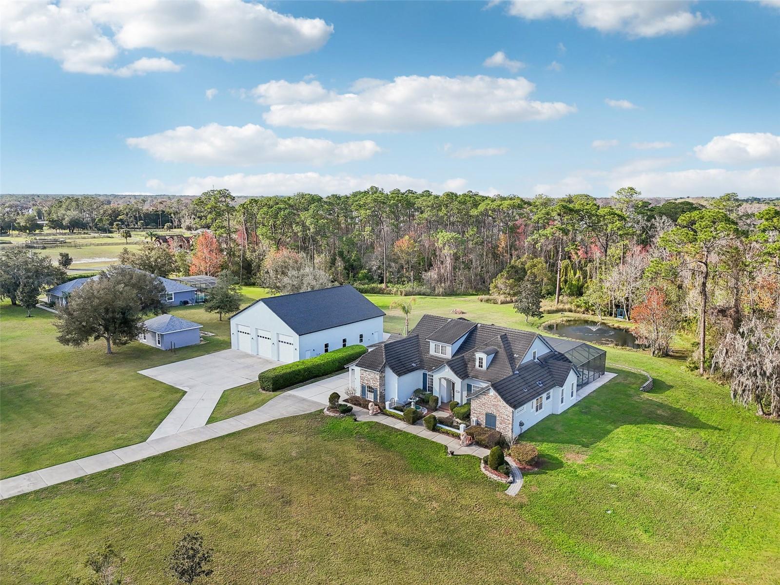 1220 Lake Mills Rd Property Photo