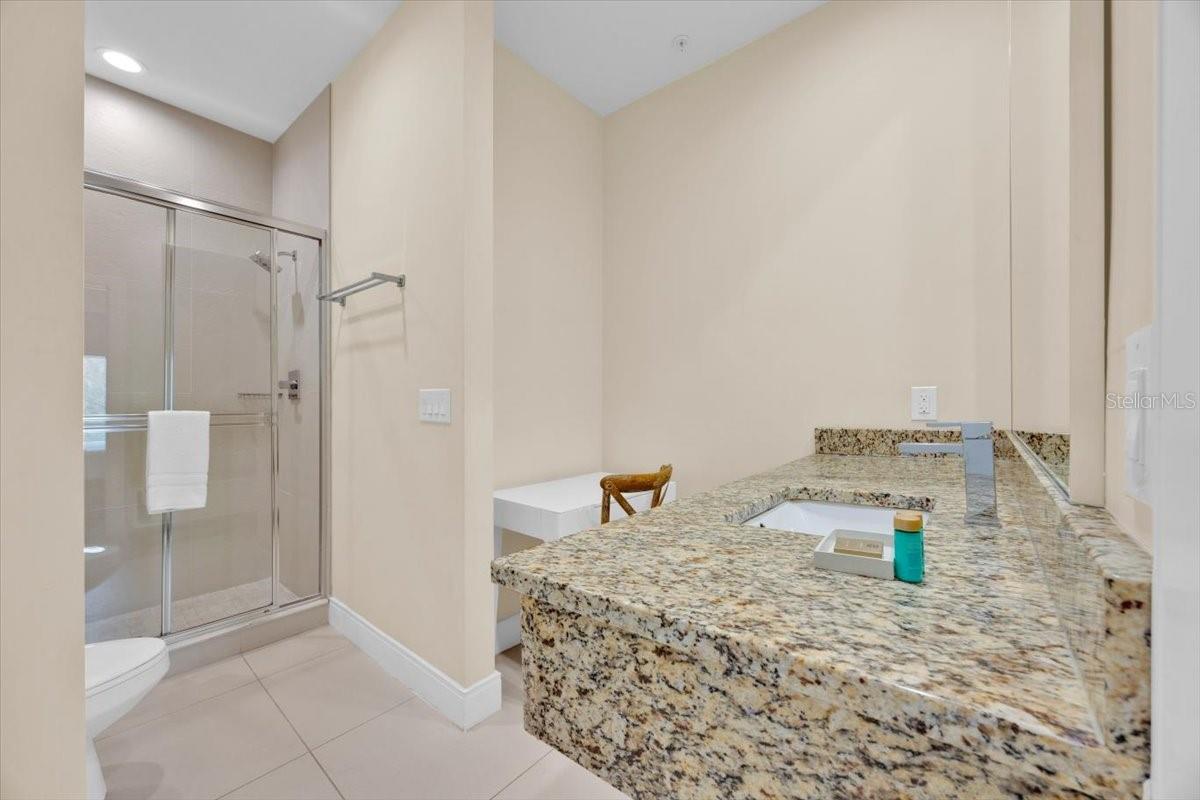 7663 Recife Dr Property Photo 20