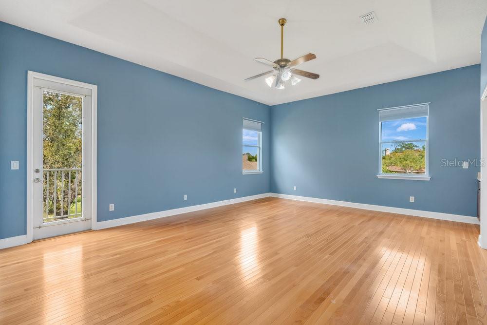 1601 Billingshurst Ct Property Photo 18