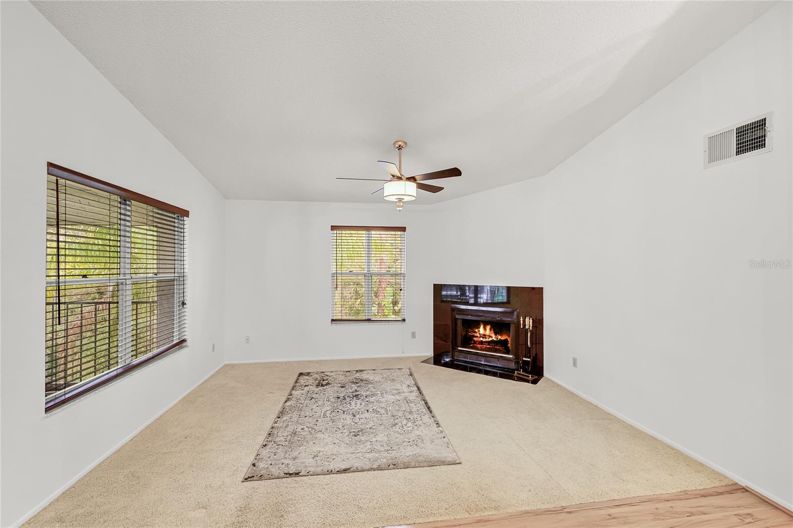 2106 Northlake Dr #2106 Property Photo 10