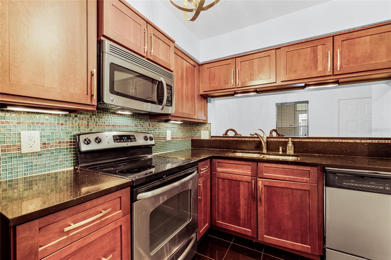 2106 Northlake Dr #2106 Property Photo 17