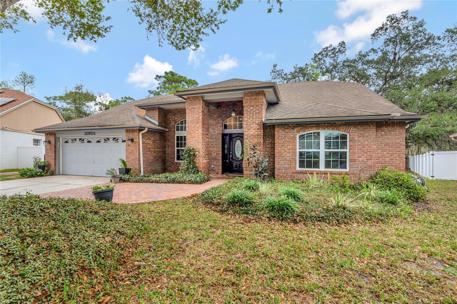 10924 Dearden Cir Property Photo