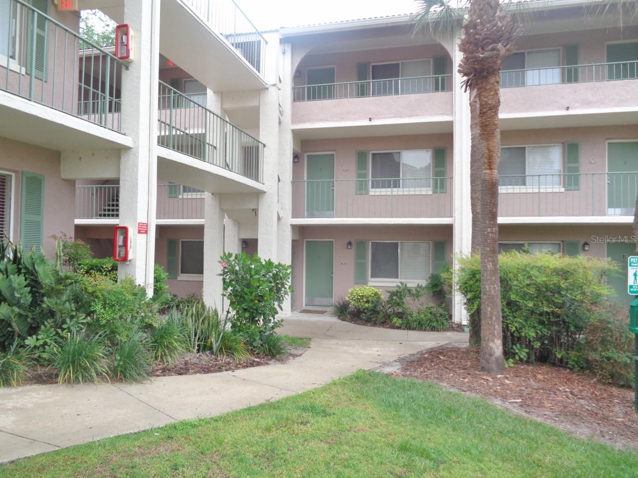 121 Oyster Bay Cir #260 Property Photo